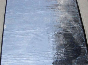 湿铺自粘防水卷材